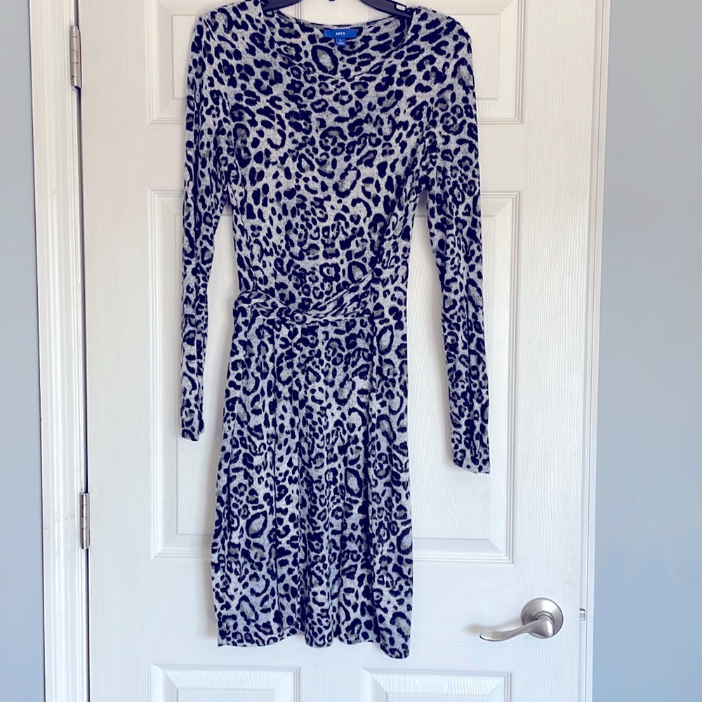Women’s wrap dress